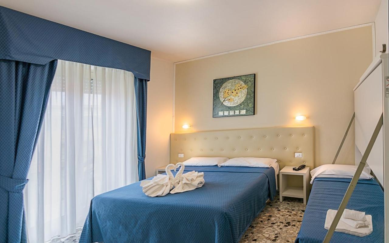 Hotel Caribe Viareggio Kültér fotó