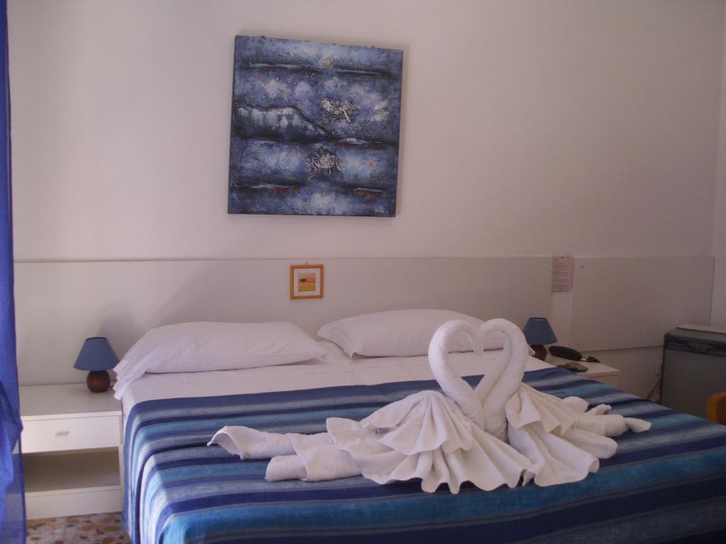 Hotel Caribe Viareggio Szoba fotó