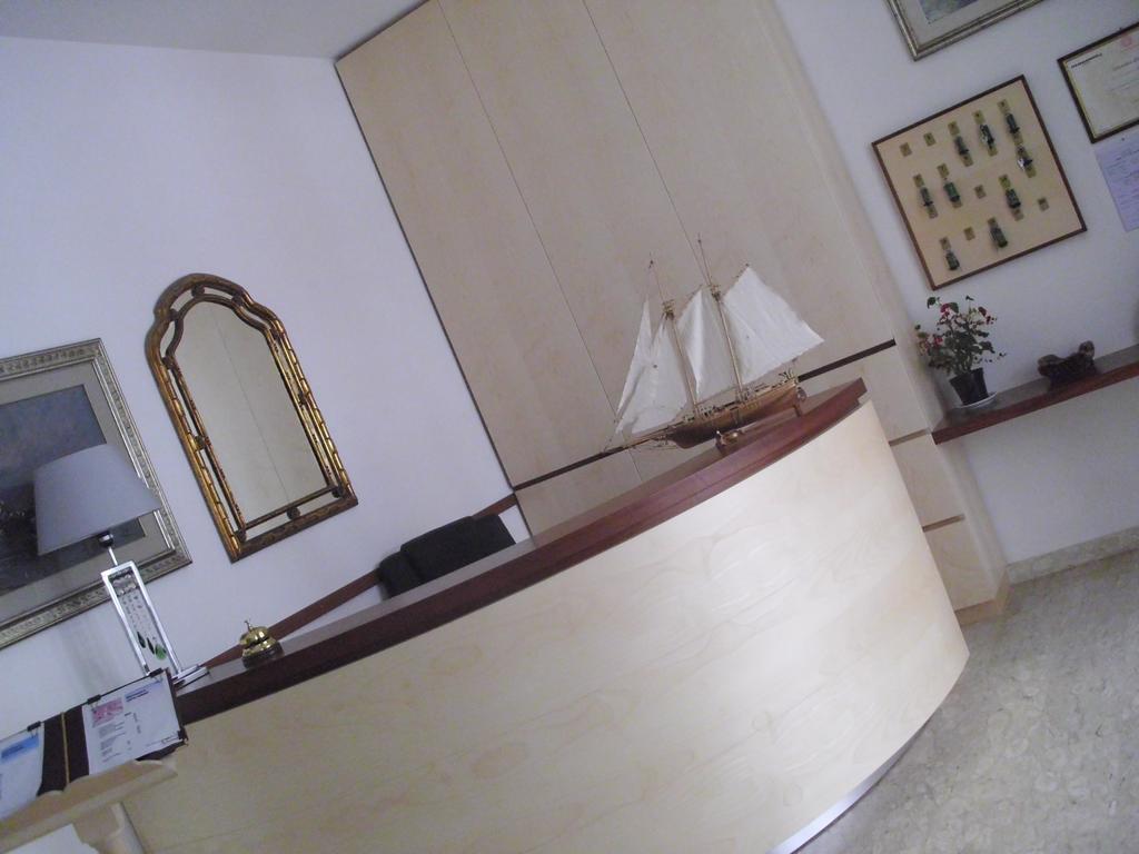 Hotel Caribe Viareggio Kültér fotó