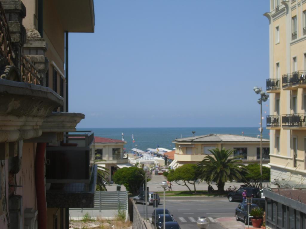 Hotel Caribe Viareggio Szoba fotó