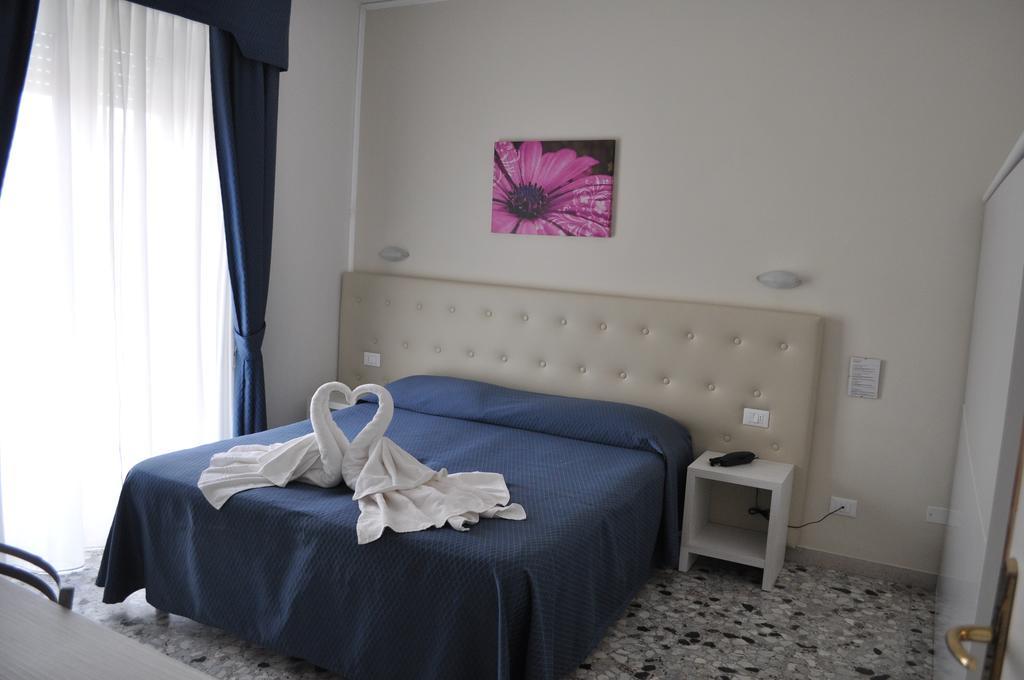 Hotel Caribe Viareggio Szoba fotó