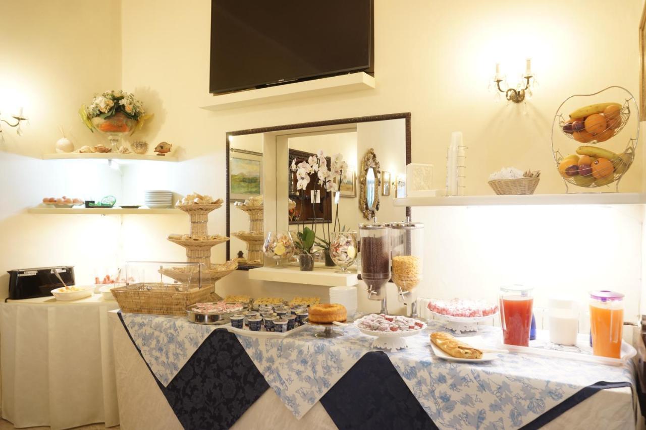 Hotel Caribe Viareggio Kültér fotó